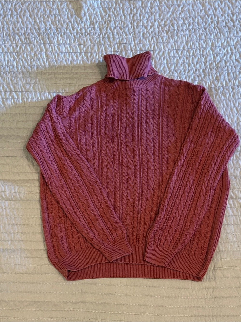 Wainscott Cable-Knit Turtleneck Sweater in Rose